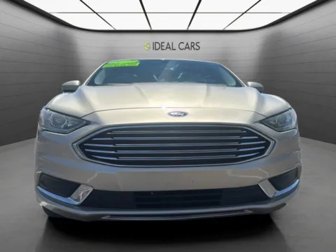 Photos of 2017 Ford Fusion SE for sale in Mesa, AZ at Ideal Cars - Main Street