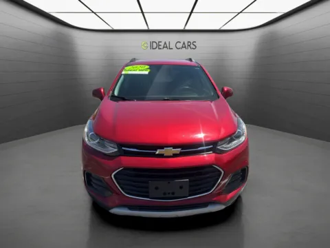 Photos of 2020 Chevrolet Trax LT for sale in Mesa, AZ at Ideal Cars - Main Street