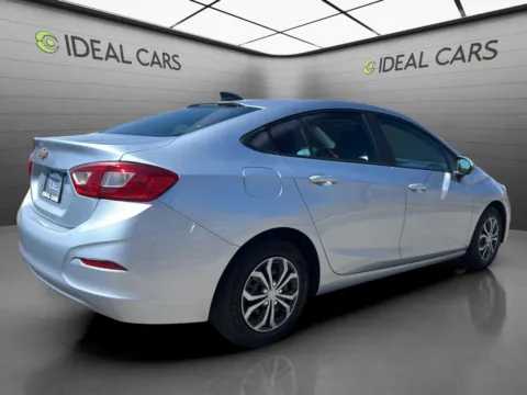More photos of 2017 Chevrolet Cruze LS Auto at Ideal Cars - Main Street, AZ