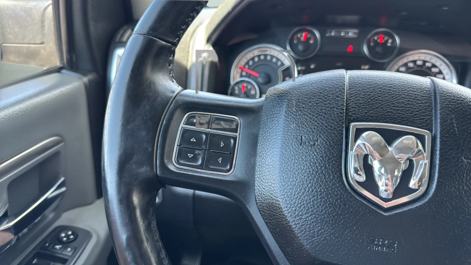 Ram 1500 photo 25