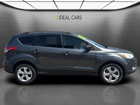 More photos of 2015 Ford Escape SE at Ideal Cars - Main Street, AZ