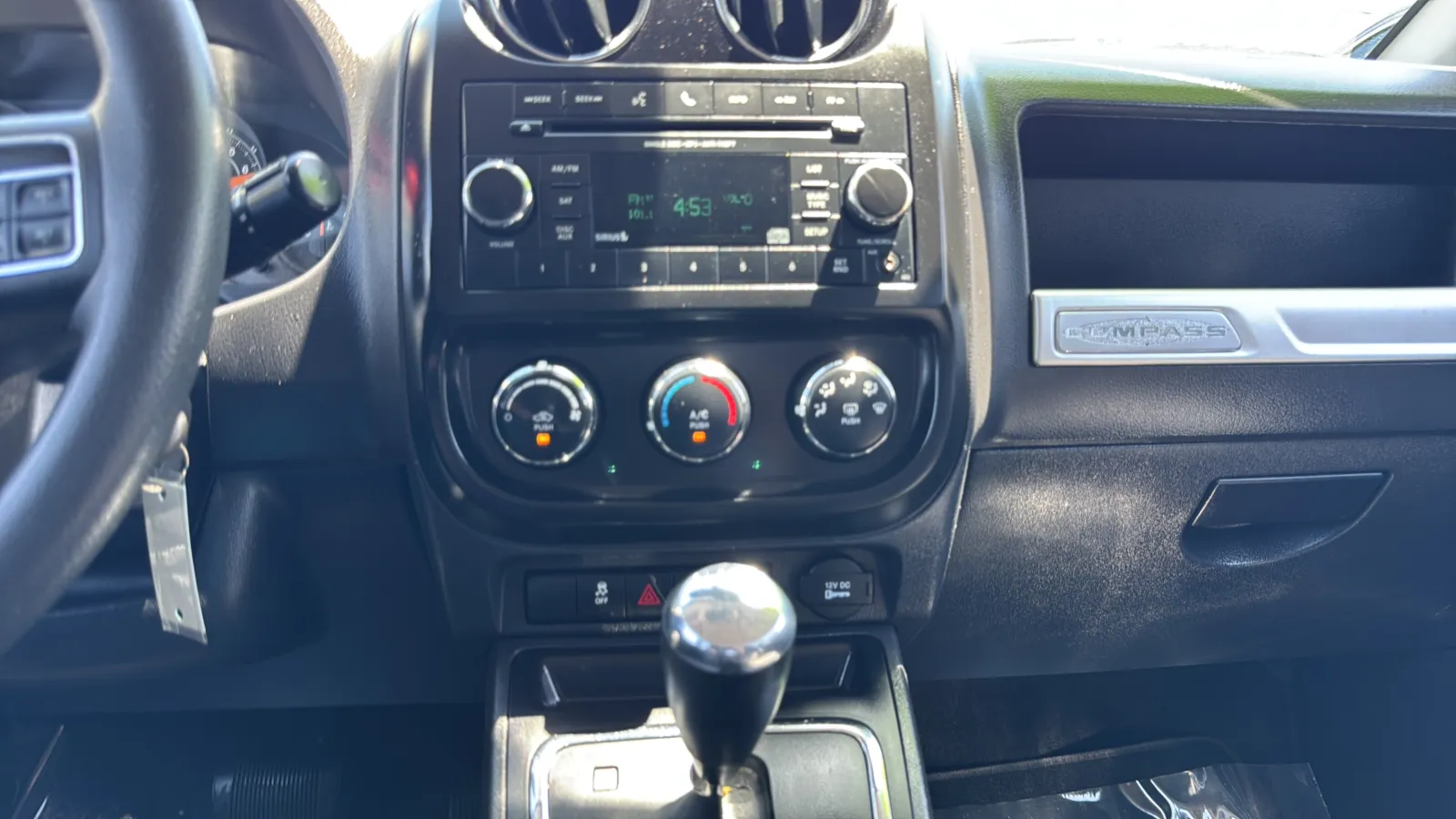 Jeep Compass photo 31