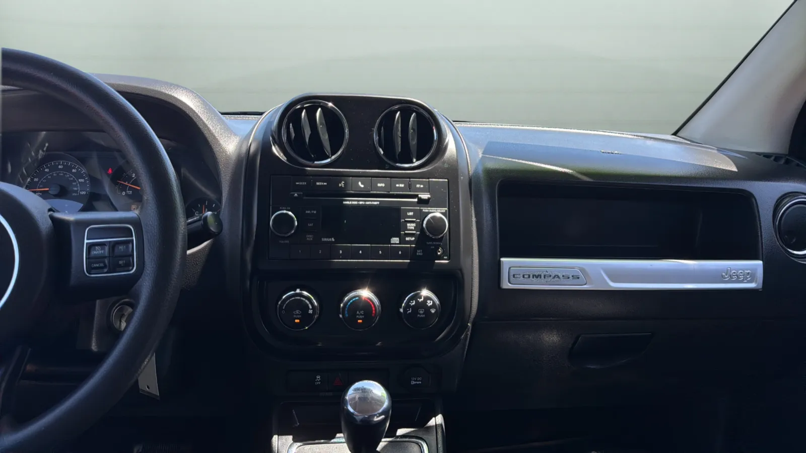 Jeep Compass photo 20