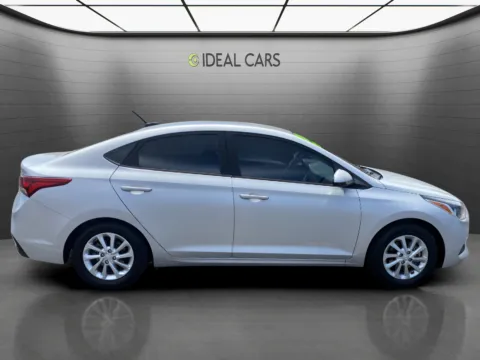 More photos of 2018 Hyundai ACCENT SEL at Ideal Cars - Main Street, AZ