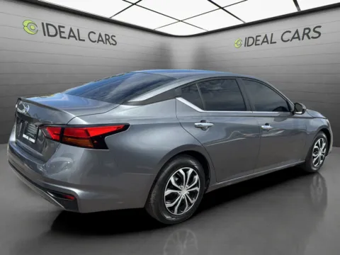 More photos of 2022 Nissan Altima 2.5 S at Ideal Cars - Main Street, AZ