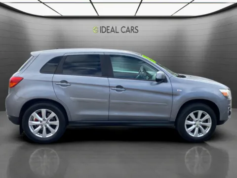 More photos of 2015 Mitsubishi Outlander Sport 2.4 ES at Ideal Cars - Main Street, AZ