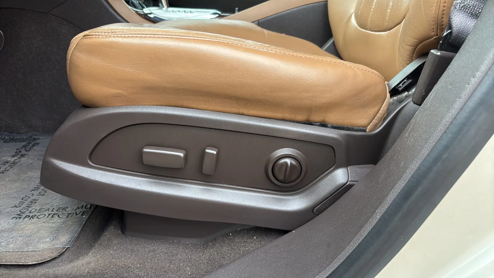 Buick Enclave photo 12