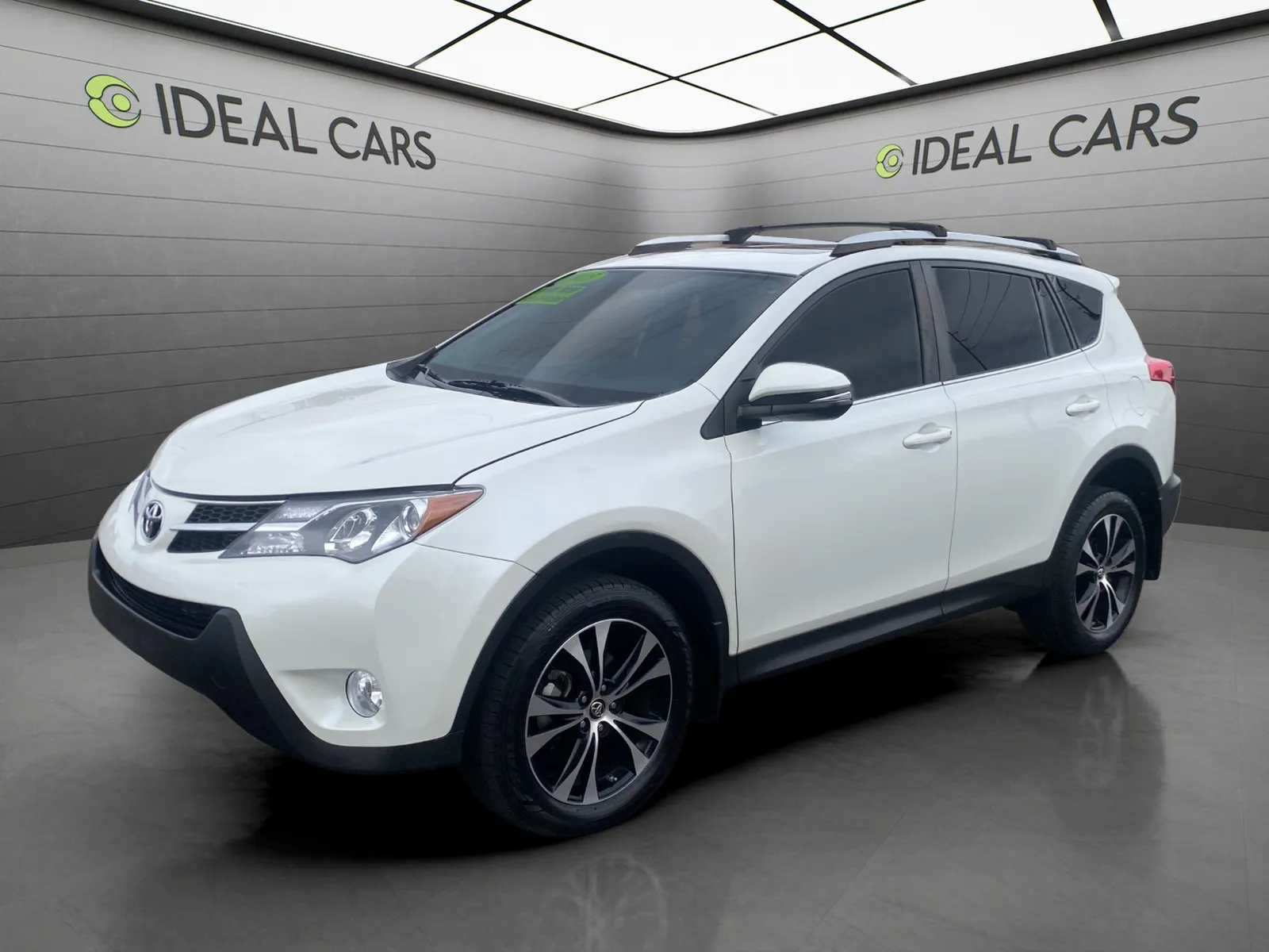 White 2015 Toyota RAV4 Limited for sale in Mesa, AZ