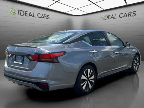More photos of 2022 Nissan Altima 2.5 SV at Ideal Cars - Main Street, AZ