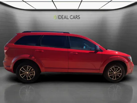 More photos of 2017 Dodge Journey SE at Ideal Cars - Main Street, AZ