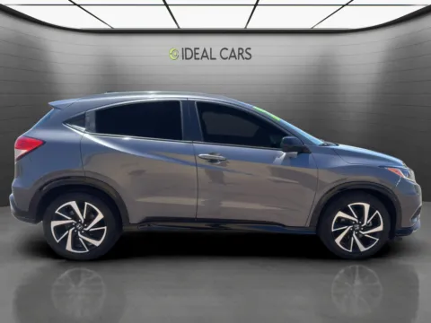 More photos of 2020 Honda HR-V Sport at Ideal Cars - Main Street, AZ