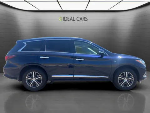 More photos of 2018 INFINITI QX60 at Ideal Cars - Main Street, AZ