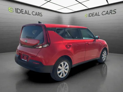 More photos of 2021 Kia Soul LX at Ideal Cars - Main Street, AZ
