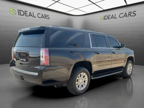 More photos of 2016 GMC Yukon XL SLT at Ideal Cars - Main Street, AZ
