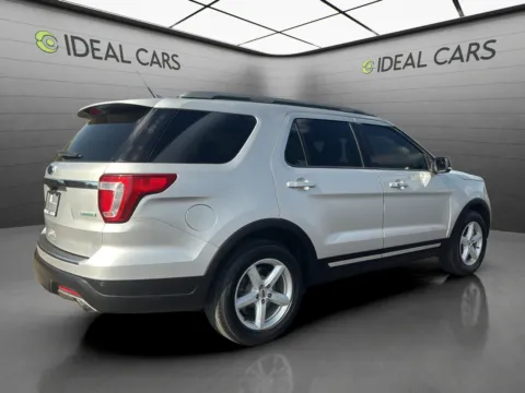 More photos of 2018 Ford Explorer XLT at Ideal Cars - at Broadway Rd., AZ