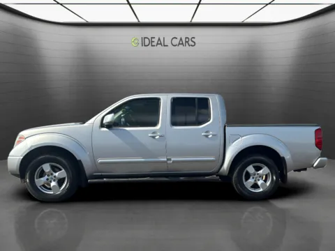 Photos of 2006 Nissan Frontier LE for sale in Mesa, AZ at Ideal Cars - Main Street