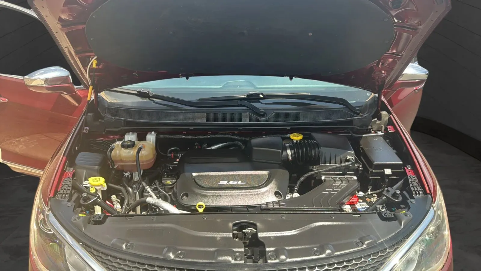 Chrysler Pacifica photo 43