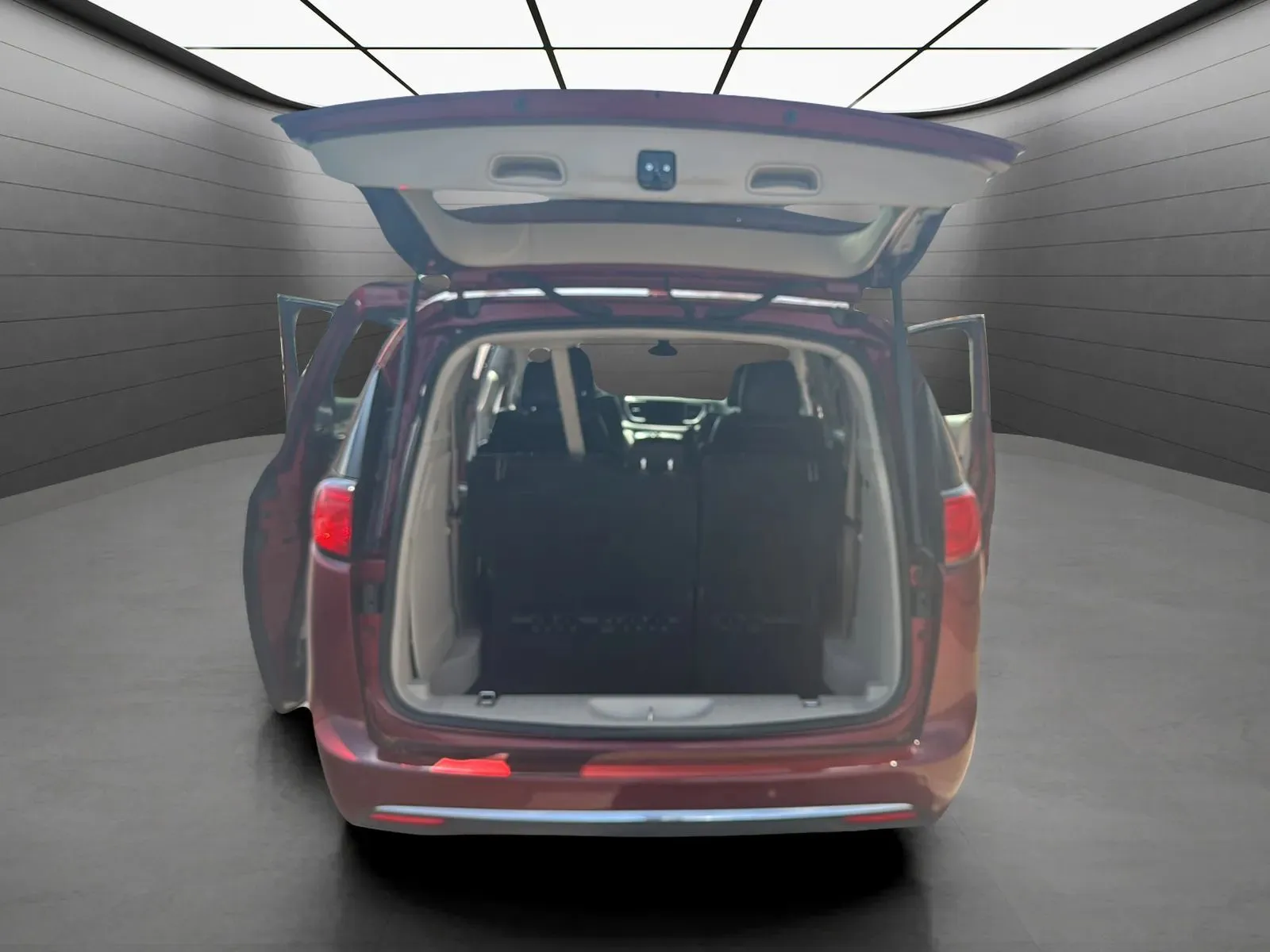 Chrysler Pacifica photo 23