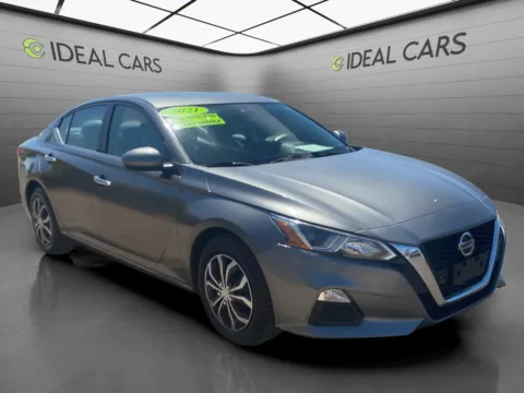 Another view of 2021 Nissan Altima 2.5 S for sale in Mesa, AZ at Ideal Cars - Main Street