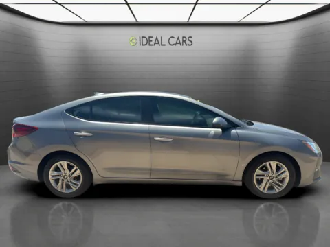 More photos of 2020 Hyundai ELANTRA SEL at Ideal Cars - Main Street, AZ