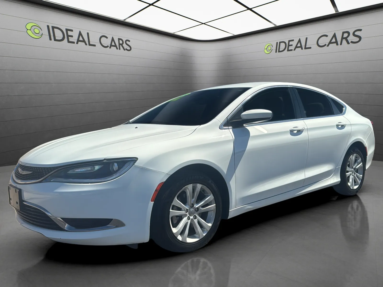 2015 Chrysler 200 Limited's photo