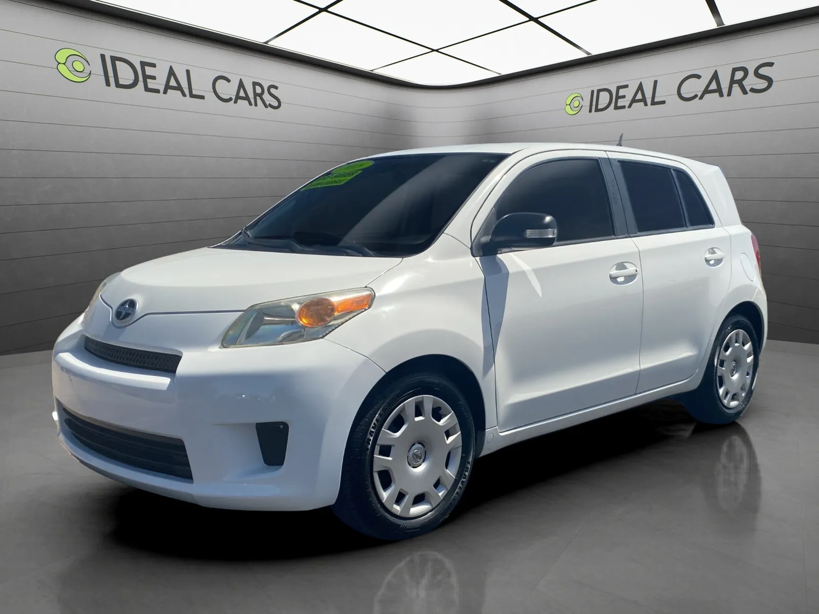 2008 Scion xD AT's photo