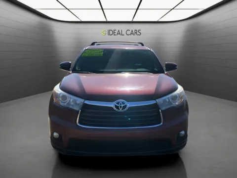Photos of 2016 Toyota Highlander LE Plus for sale in Mesa, AZ at Ideal Cars - Main Street