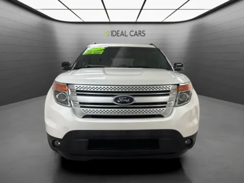 Photos of 2013 Ford Explorer XLT for sale in Mesa, AZ at Ideal Cars - at Gilbert Rd