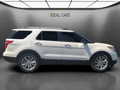 More photos of 2013 Ford Explorer XLT at Ideal Cars - Main Street, AZ
