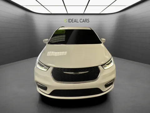 Another view of 2021 Chrysler Pacifica Touring L for sale in Mesa, AZ at Ideal Cars - Main Street