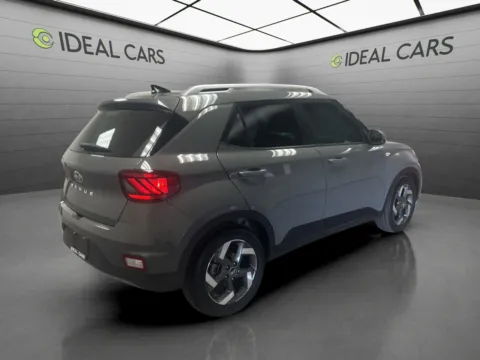 More photos of 2022 Hyundai VENUE SEL at Ideal Cars - Main Street, AZ