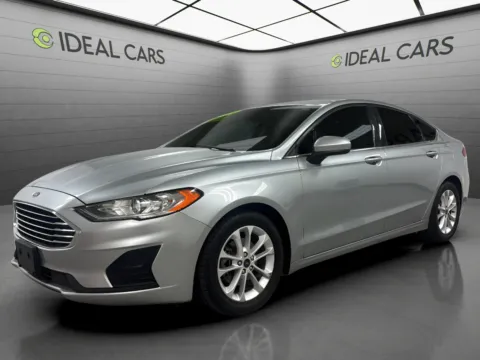 Silver 2020 Ford Fusion SE for sale in Mesa, AZ