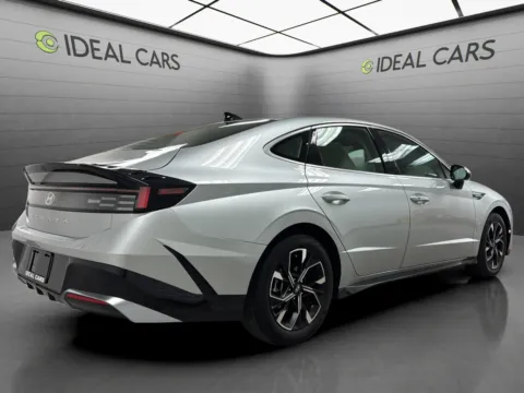 More photos of 2025 Hyundai SONATA SEL at Ideal Cars - Main Street, AZ
