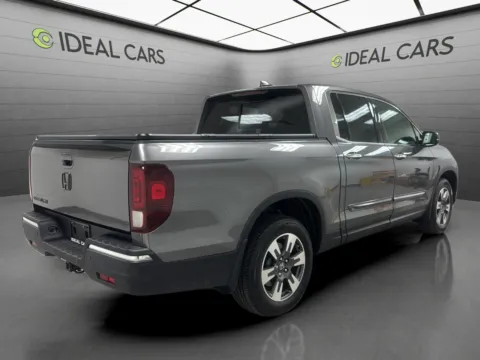 More photos of 2019 Honda Ridgeline RTL-E at Ideal Cars - Main Street, AZ
