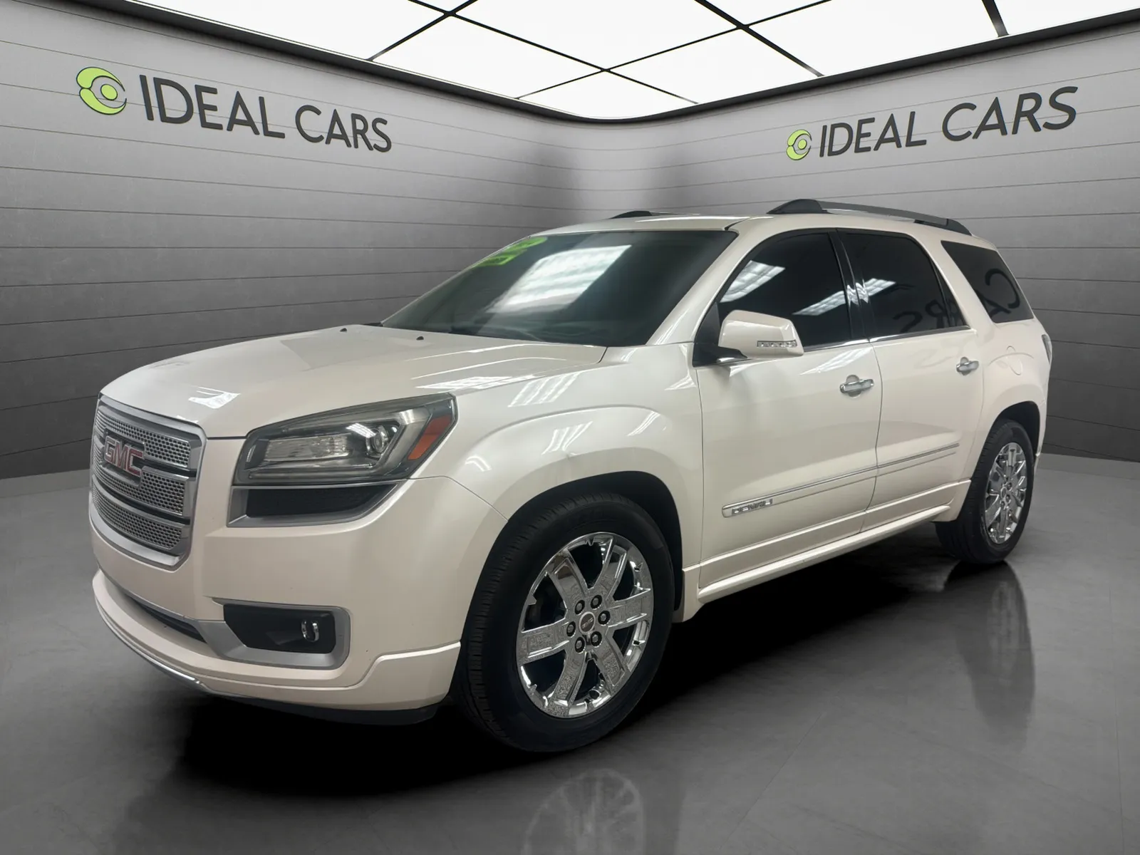 2014 GMC Acadia FWD Denali's photo