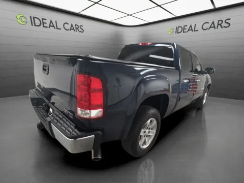 More photos of 2009 GMC Sierra 1500 SLE at Ideal Cars - Main Street, AZ
