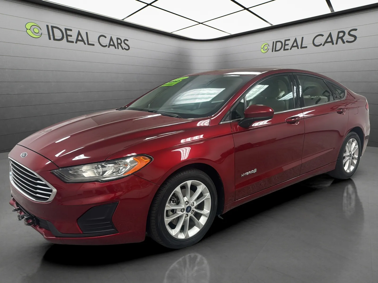 Red 2019 Ford Fusion Hybrid SE for sale in Mesa, AZ