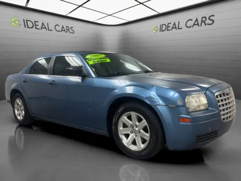 Another view of 2007 Chrysler 300 for sale in Mesa, AZ at Ideal Cars - Main Street