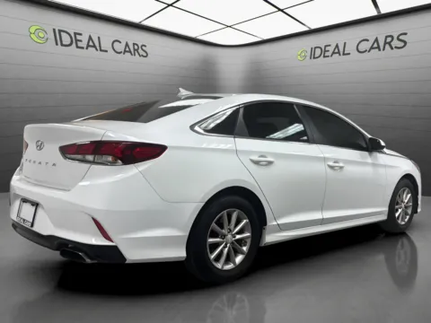 More photos of 2019 Hyundai SONATA SE at Ideal Cars - Main Street, AZ