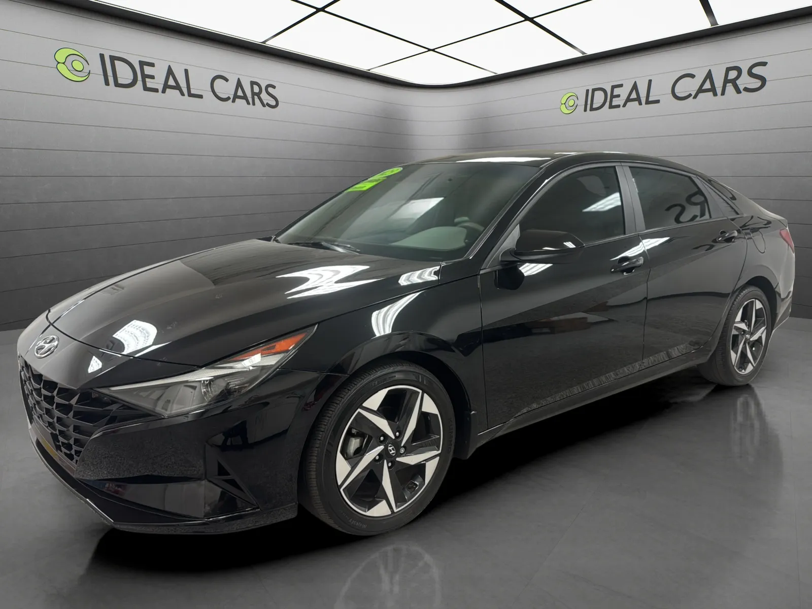 Black 2023 Hyundai ELANTRA SEL for sale in Mesa, AZ