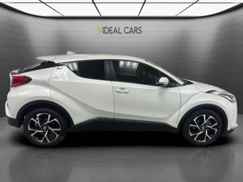 More photos of 2021 Toyota C-HR XLE at Ideal Cars - Main Street, AZ