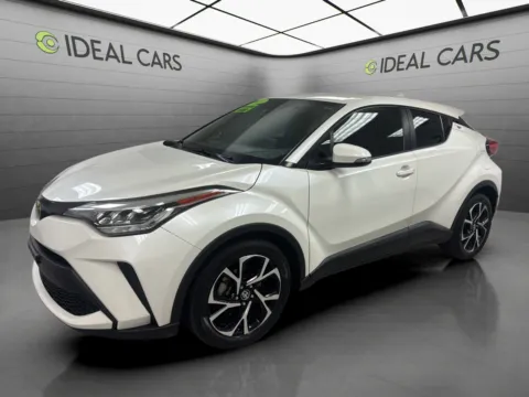 White 2021 Toyota C-HR XLE for sale in Mesa, AZ