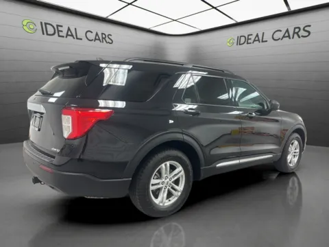 More photos of 2022 Ford Explorer XLT at Ideal Cars - Main Street, AZ
