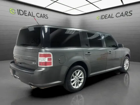 More photos of 2016 Ford Flex SE at Ideal Cars - Main Street, AZ