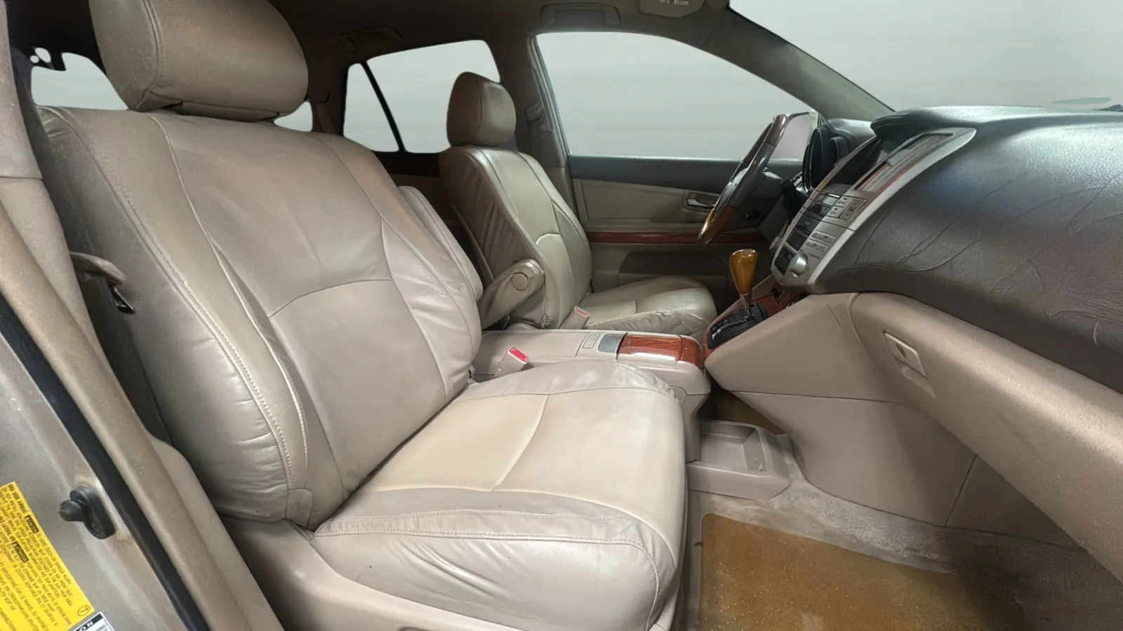 Lexus RX photo 21