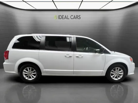 More photos of 2019 Dodge Grand Caravan SXT at Ideal Cars - Main Street, AZ