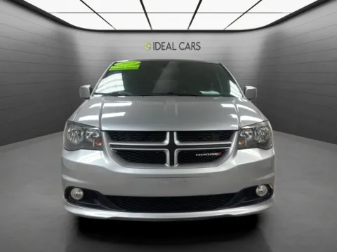 Photos of 2019 Dodge Grand Caravan GT for sale in Mesa, AZ at Ideal Cars - Main Street
