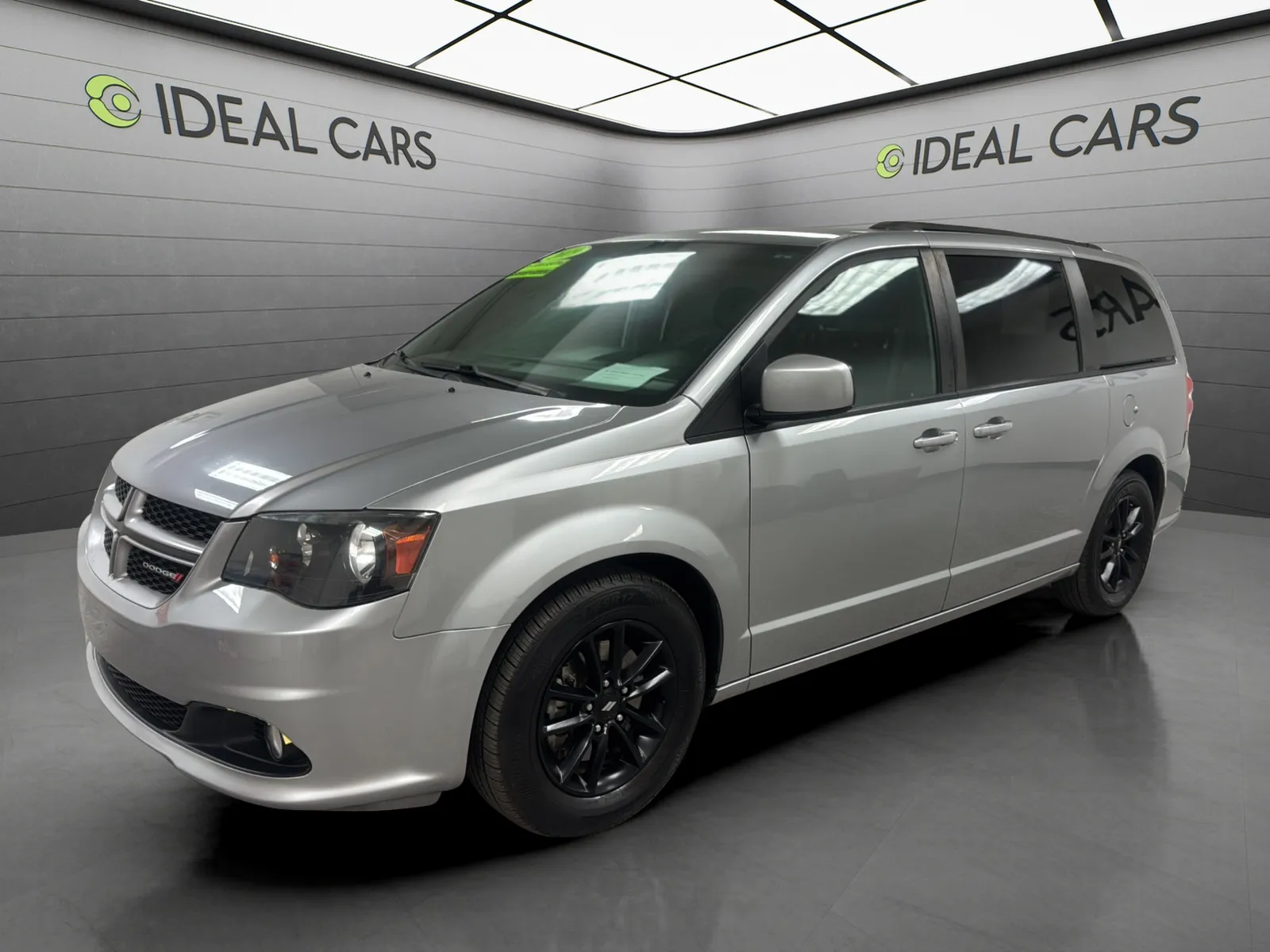 Silver 2019 Dodge Grand Caravan GT for sale in Mesa, AZ