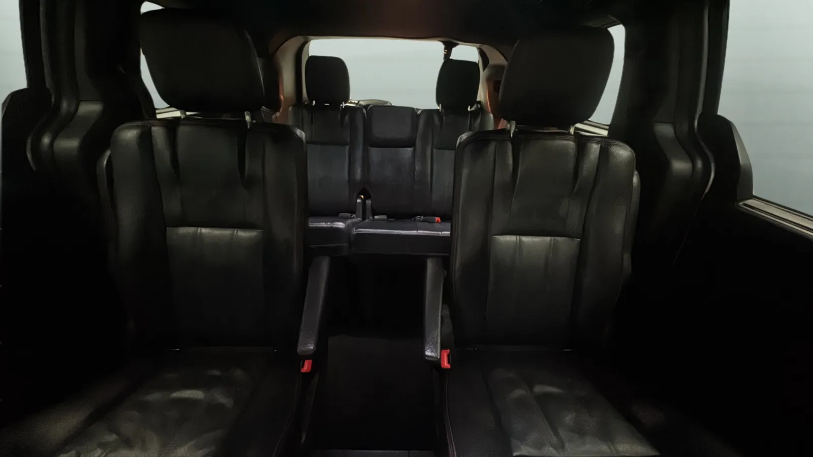 Dodge Grand Caravan photo 18