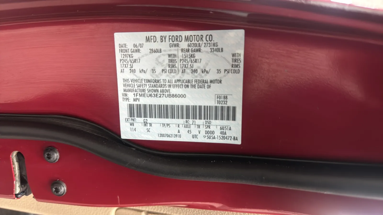 Ford Explorer photo 23